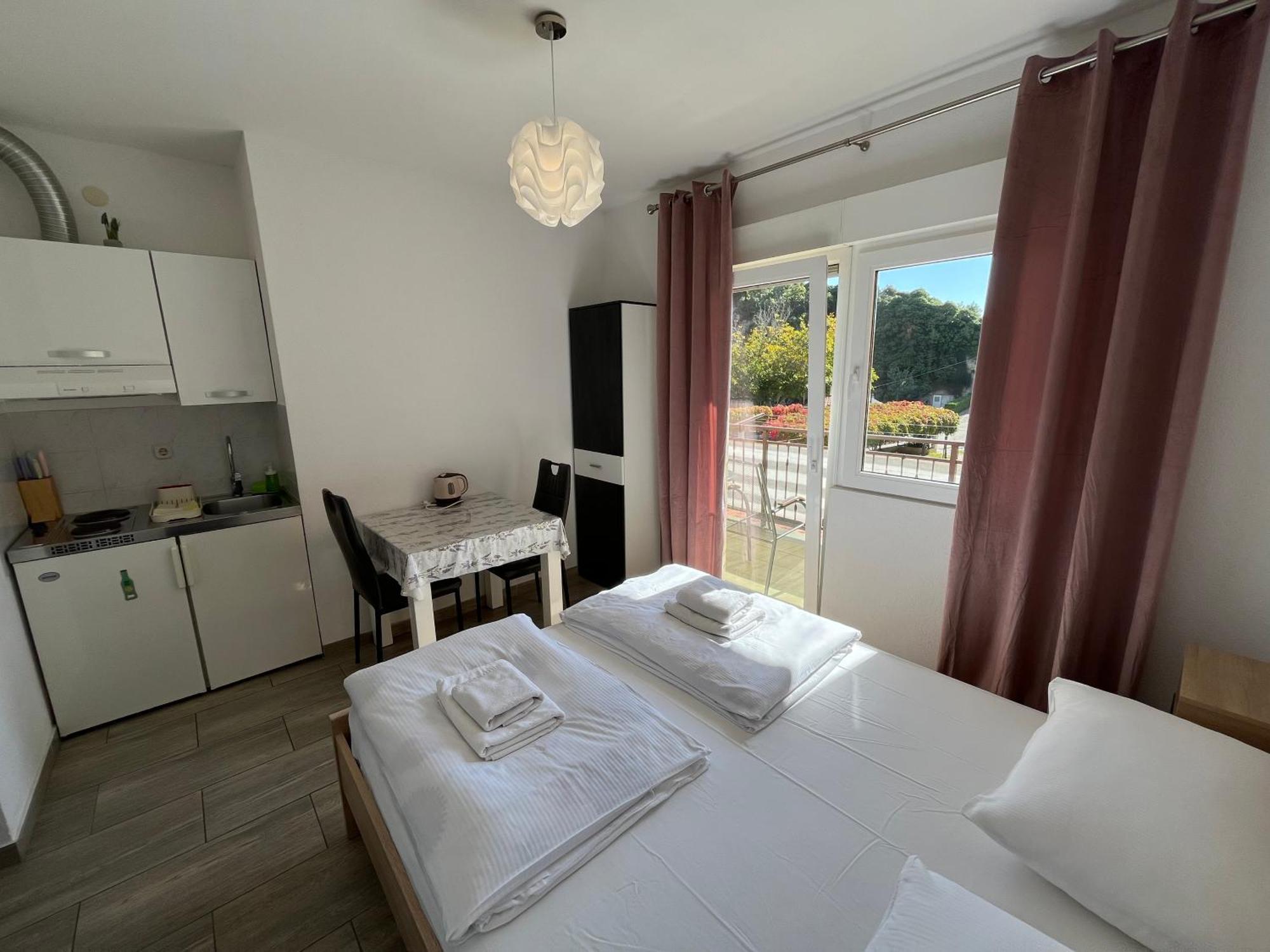 Apartmani Lisicina Omiš Extérieur photo