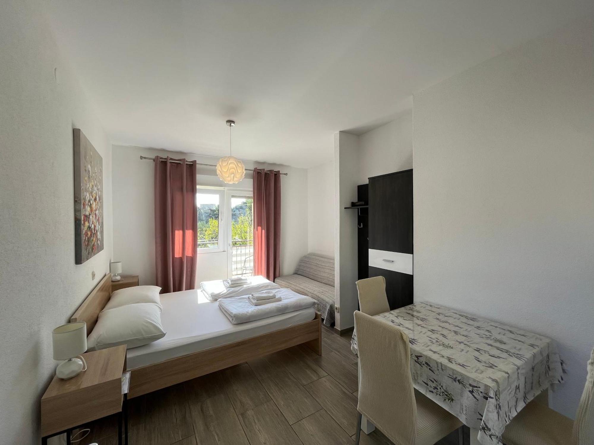 Apartmani Lisicina Omiš Extérieur photo